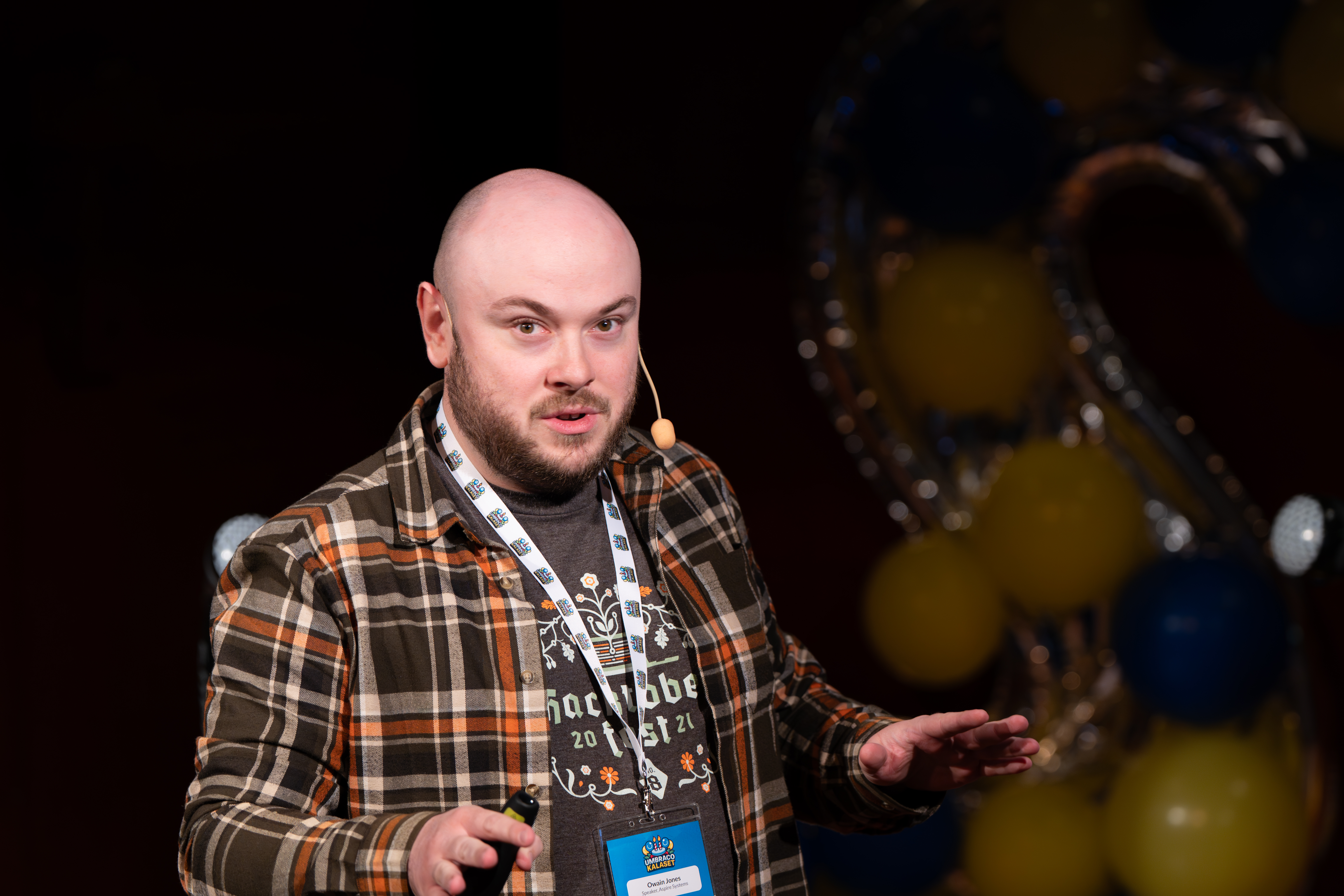  Click to open full size image.