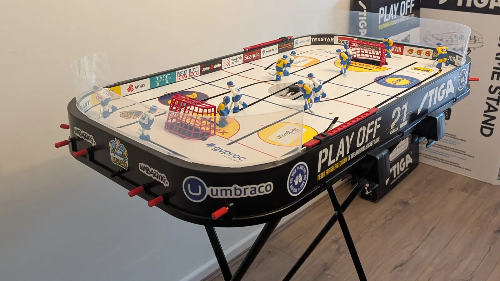  Click to open full size image.