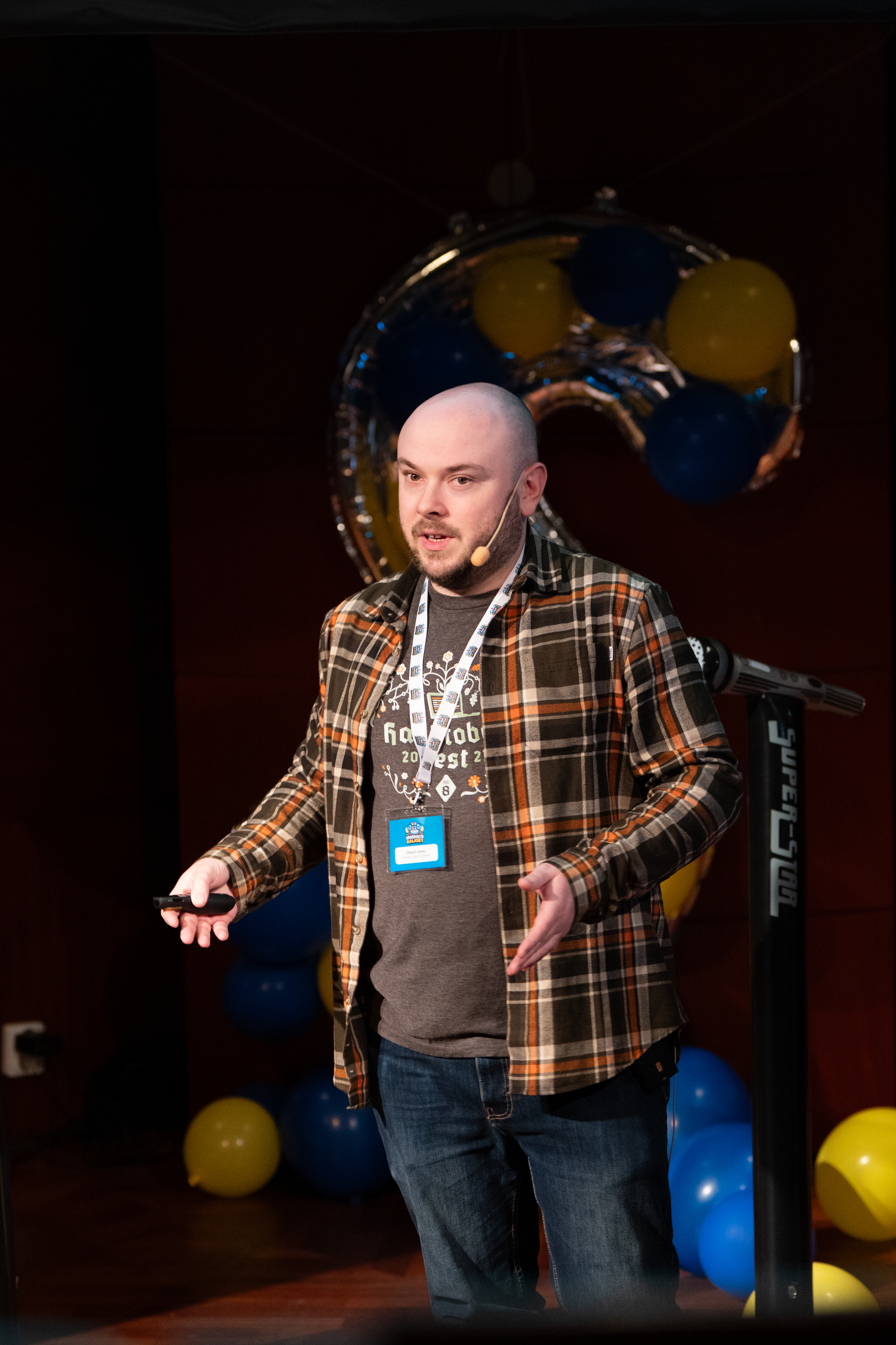  Click to open full size image.