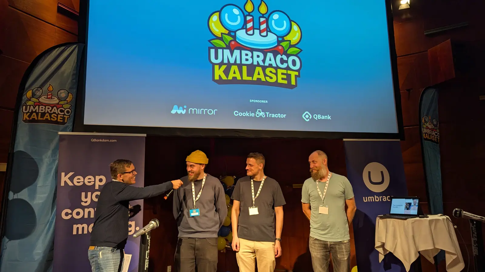  Click to open full size image.