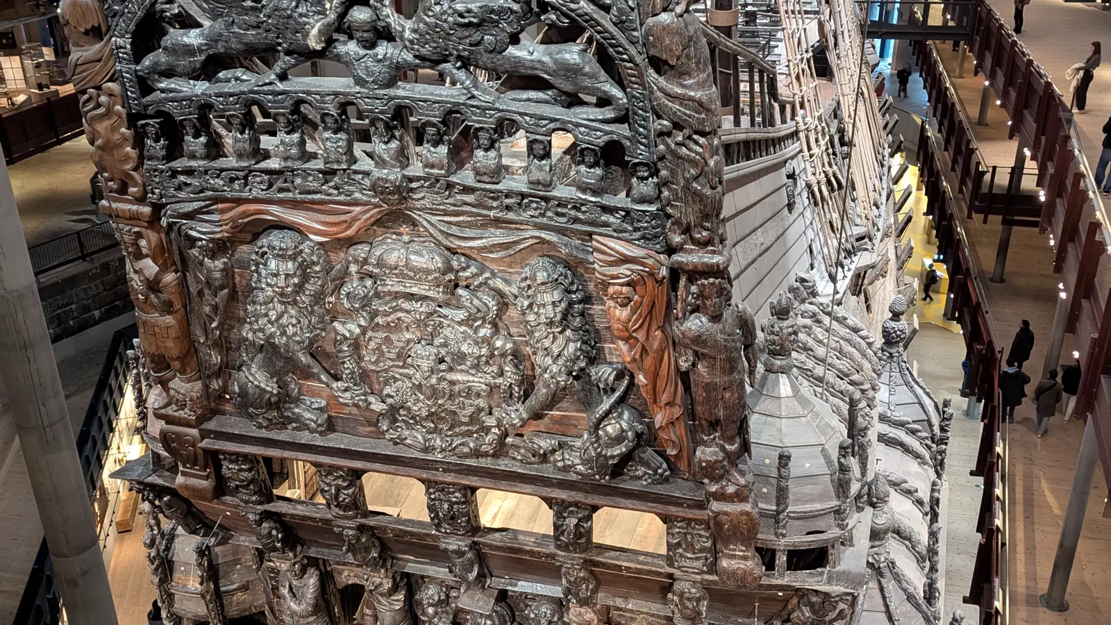  Click to open full size image.