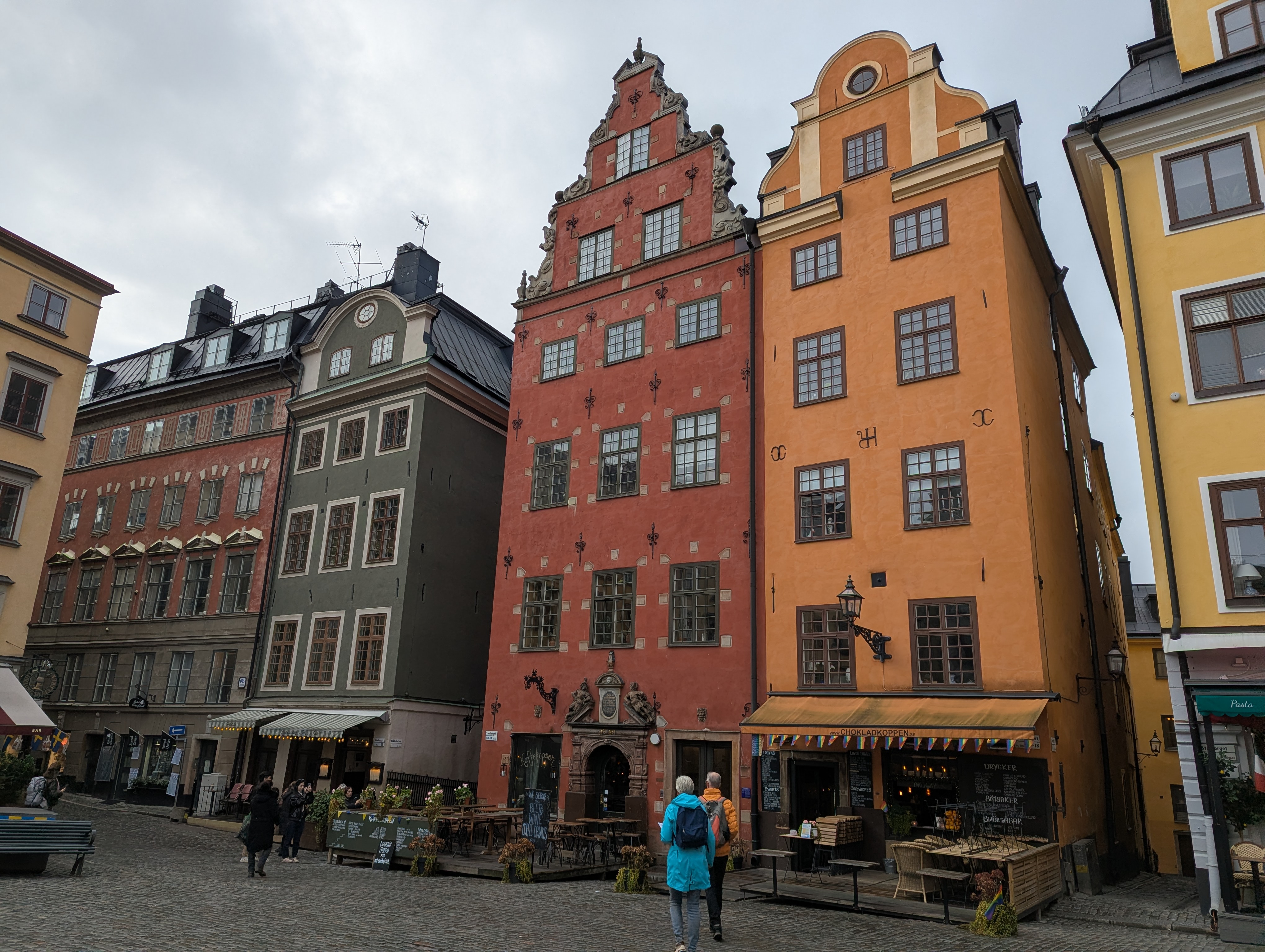  Click to open full size image.