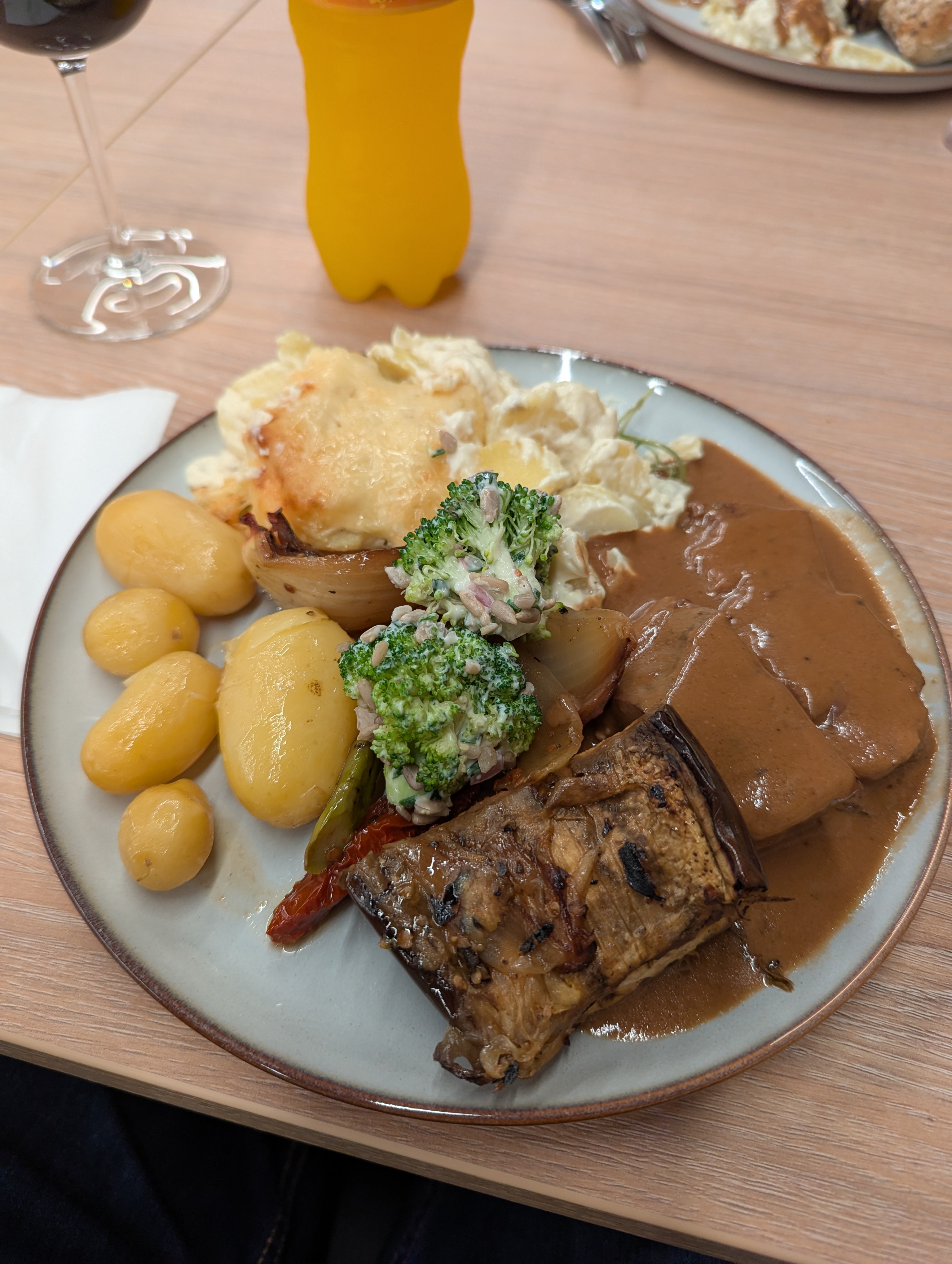  Click to open full size image.