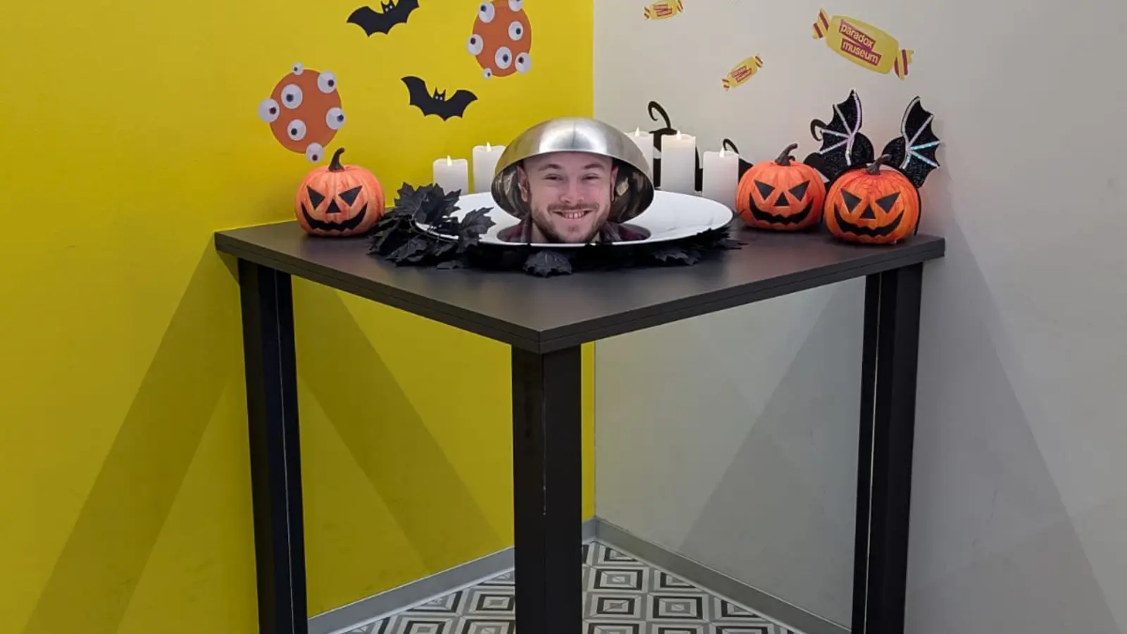  Click to open full size image.